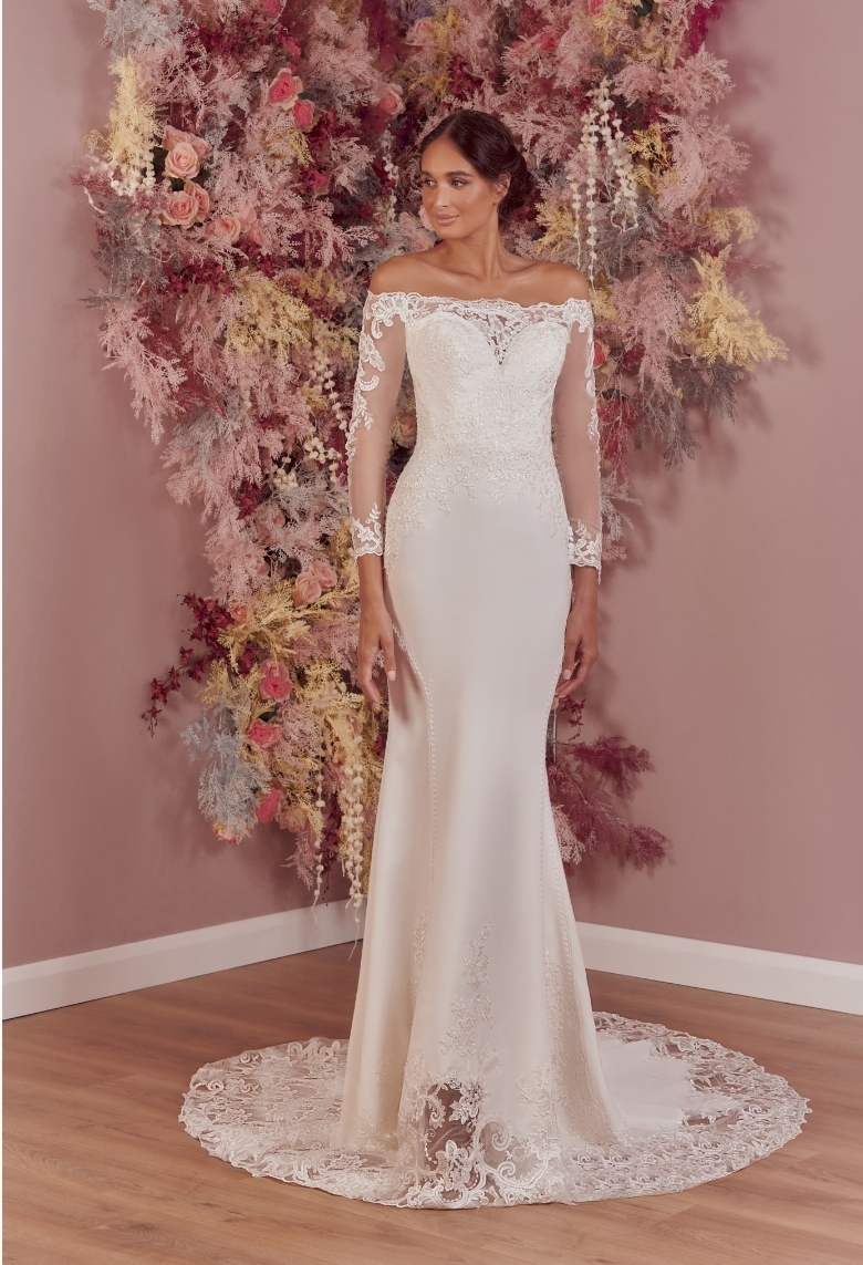Pheonix gowns brudekjole