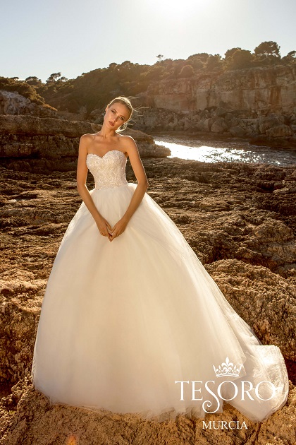 aline strapless weddingdress